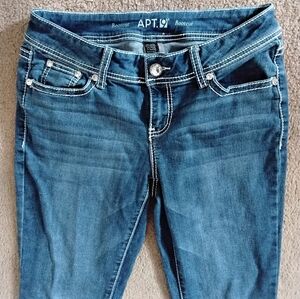 Apt. 9 Women's Bootcut Flare Bling Rhinestone Embellished Jeans Size 6 Blue Wash
